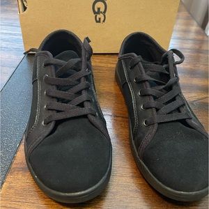 UGG black low sneakers